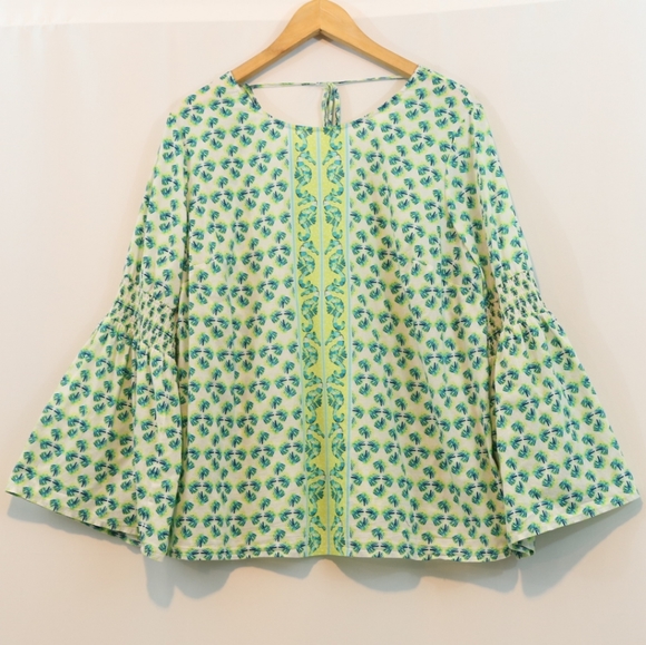 Crown & Ivy Cotton Printed Bell Sleeve Top - Picture 5 of 8